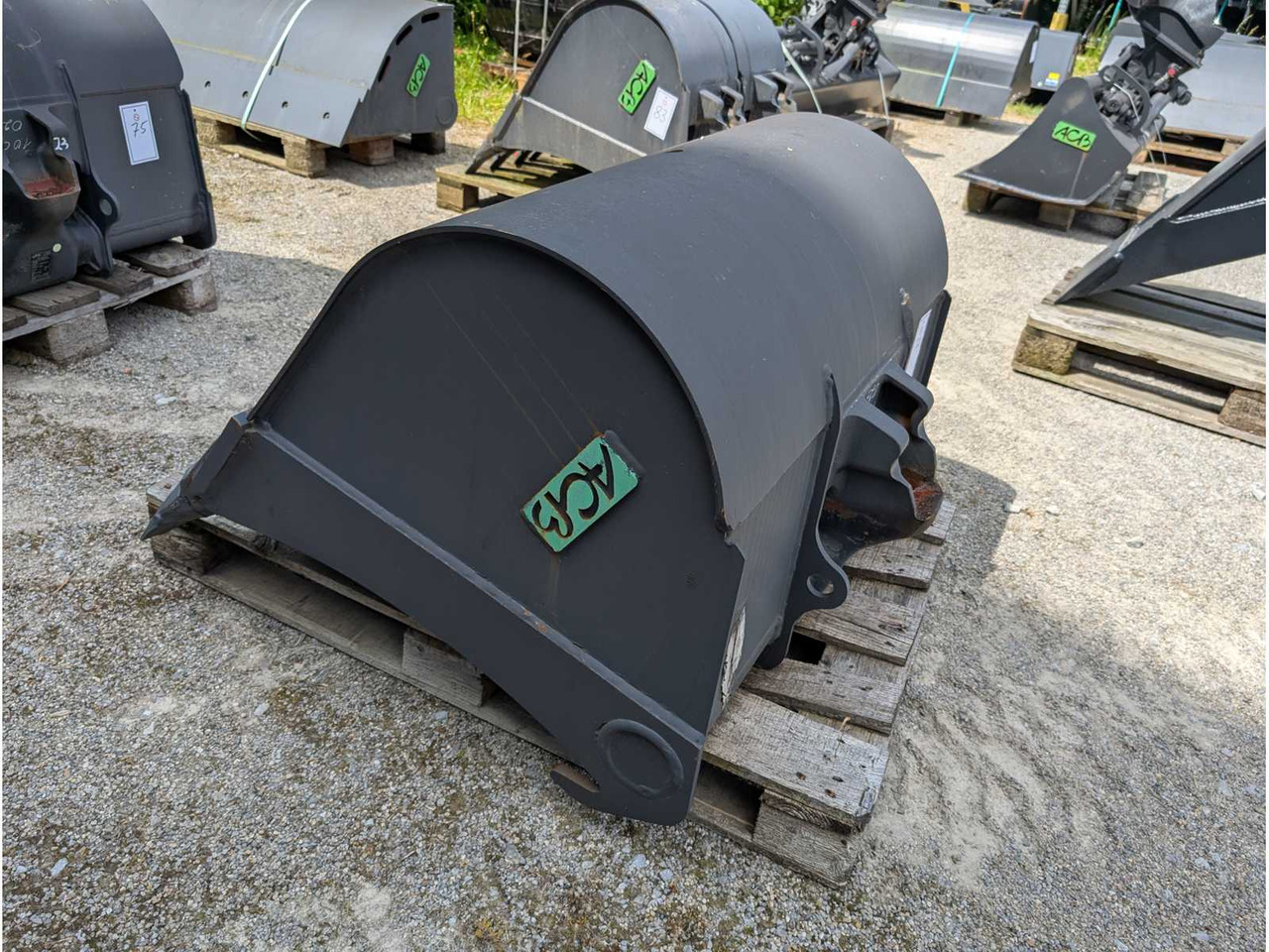 ACB (COUPLEURS & GODETS) - 2021 - LOW SPOON 1000MM - MODULE 3 - 364 LITRES - Utovarivač točkaš: slika 3 ACB (COUPLEURS & GODETS) - 2021 - LOW SPOON 1000MM - MODULE 3 - 364 LITRES - Utovarivač točkaš: slika 3