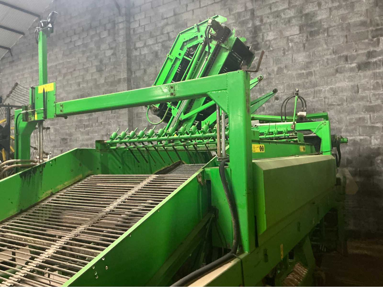 AVR Prestige TT - Kombajn za krompir: slika 3 AVR Prestige TT - Kombajn za krompir: slika 3