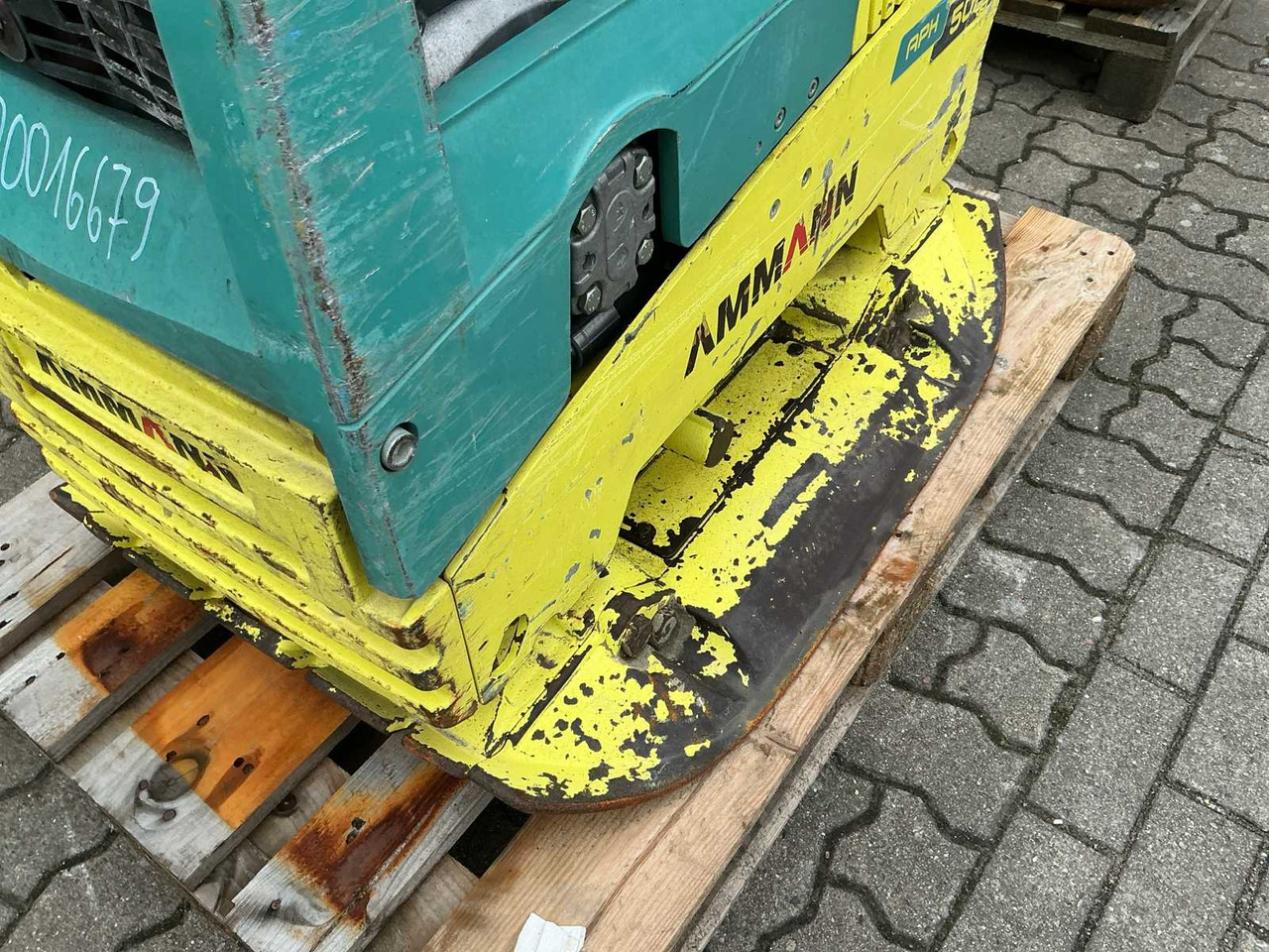 Ammann APH 5020 - Vibraciona ploča: slika 4 Ammann APH 5020 - Vibraciona ploča: slika 4