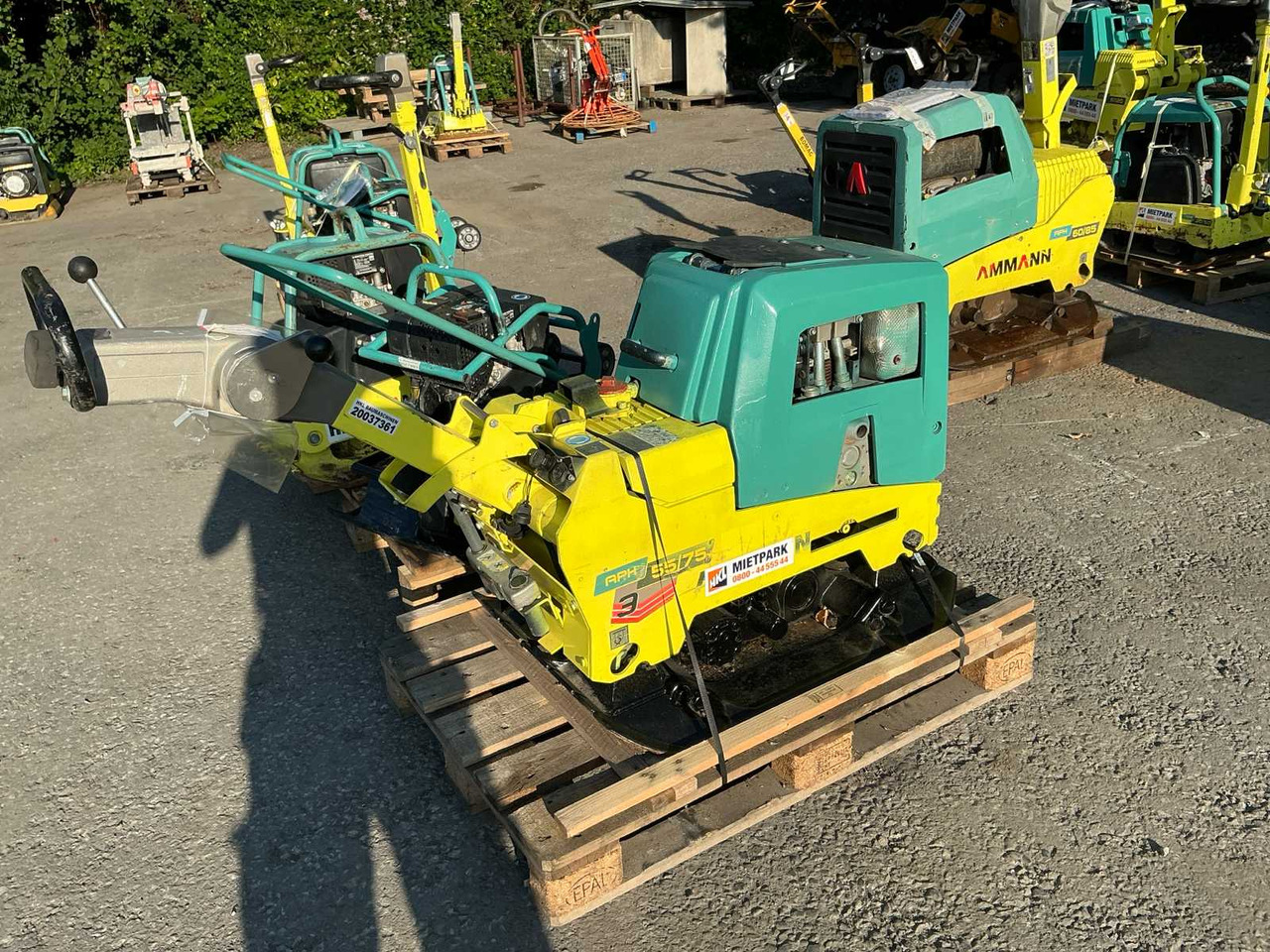 Ammann APH 55/75 - Vibraciona ploča: slika 1 Ammann APH 55/75 - Vibraciona ploča: slika 1