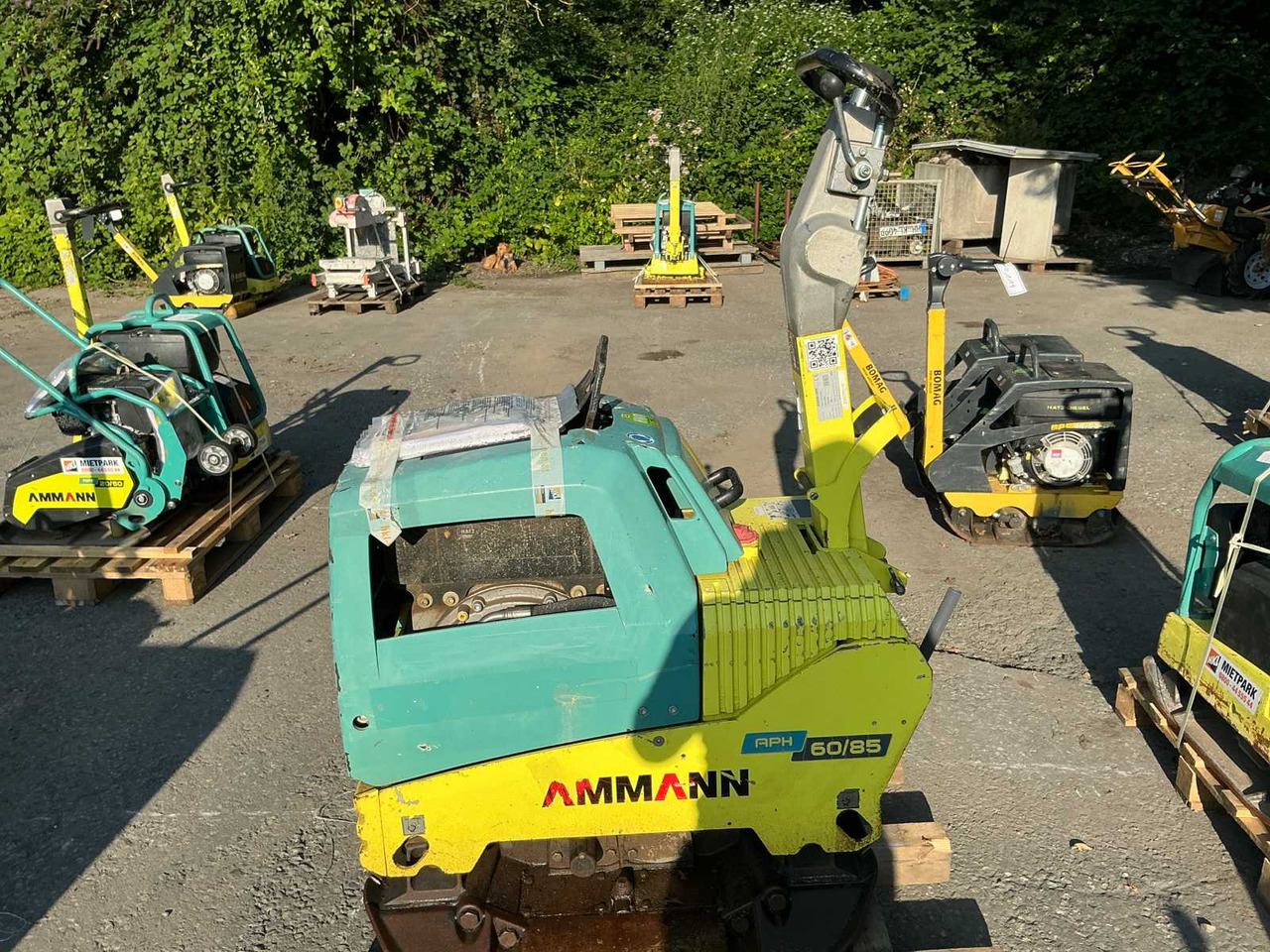 Ammann APH 60/85 - Vibraciona ploča: slika 1 Ammann APH 60/85 - Vibraciona ploča: slika 1
