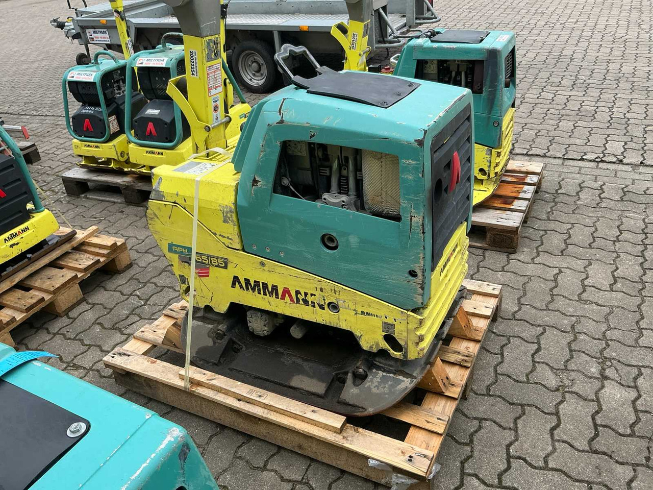 Ammann APH 65/85 - Vibraciona ploča: slika 1 Ammann APH 65/85 - Vibraciona ploča: slika 1