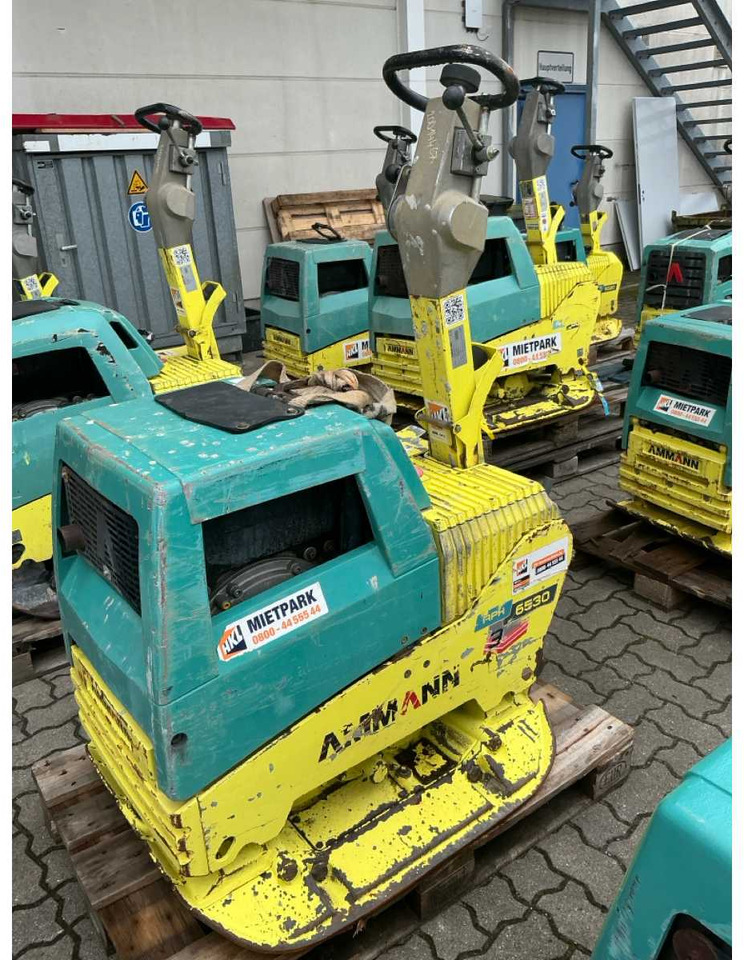 Ammann APH 6530 - Vibraciona ploča: slika 4 Ammann APH 6530 - Vibraciona ploča: slika 4