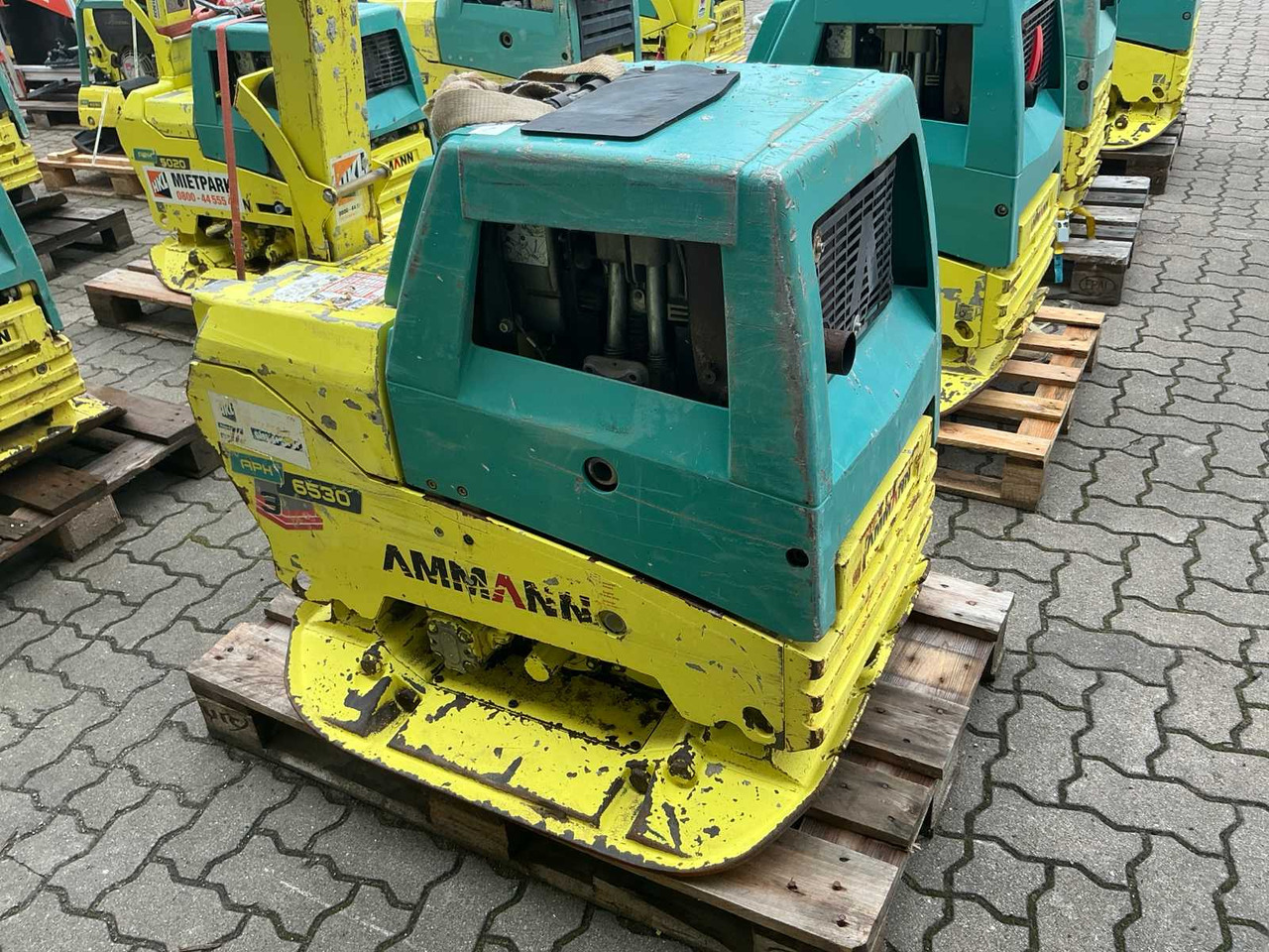Ammann APH 6530 - Vibraciona ploča: slika 2 Ammann APH 6530 - Vibraciona ploča: slika 2