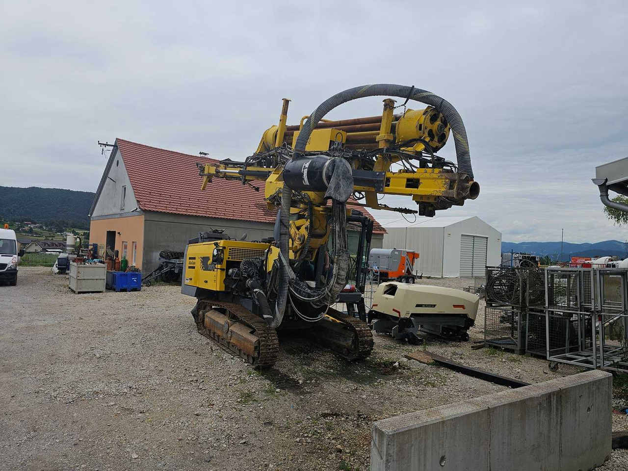 Atlas Copco ROC F9 - Veliki kamon za bušenje: slika 3 Atlas Copco ROC F9 - Veliki kamon za bušenje: slika 3