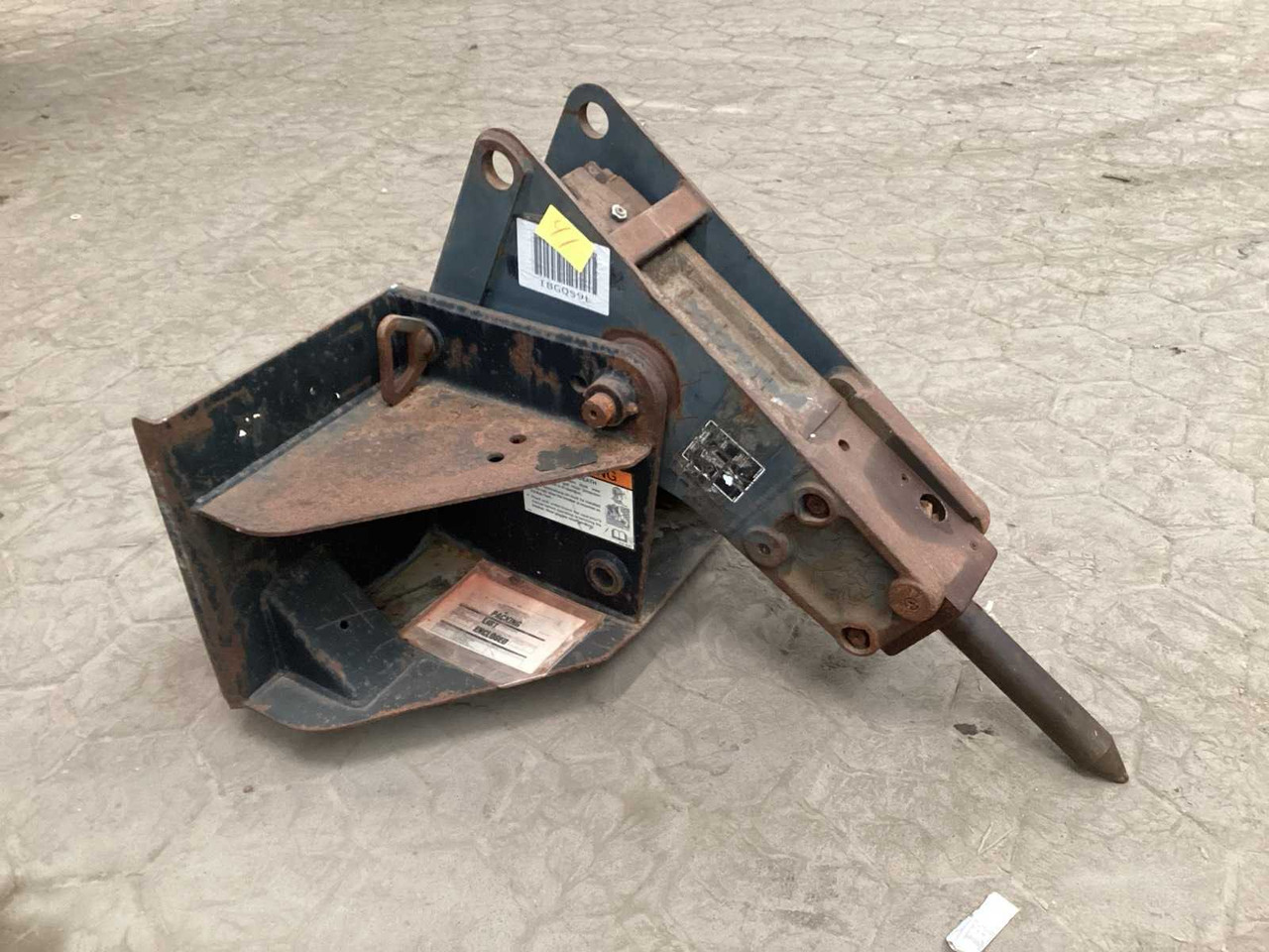 BOBCAT BREAKER SKID STEER LOADER - Kompaktni utovarivač guseničar: slika 2 BOBCAT BREAKER SKID STEER LOADER - Kompaktni utovarivač guseničar: slika 2