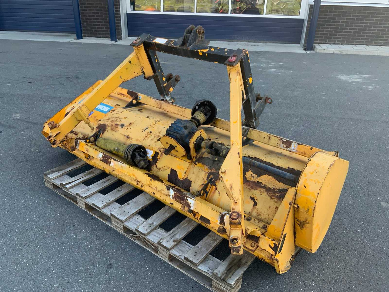 Bomford Bandit 2200 - Tarup: slika 1 Bomford Bandit 2200 - Tarup: slika 1