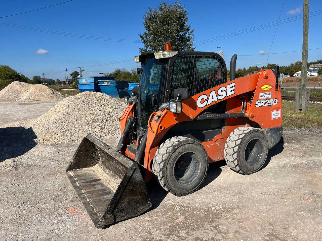 CASE SR250 - Utovarivač točkaš: slika 2 CASE SR250 - Utovarivač točkaš: slika 2