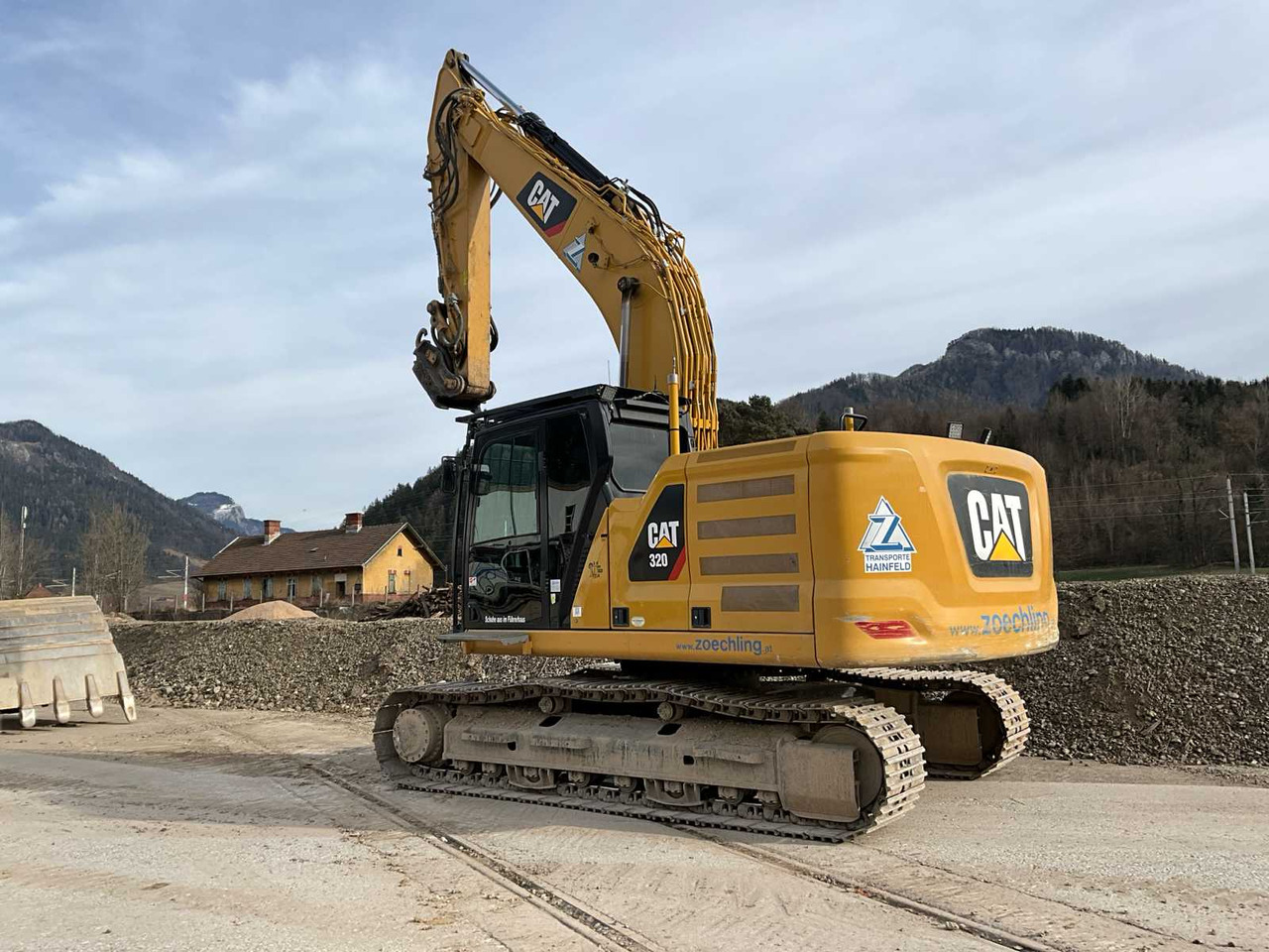 CAT 320GPS - Bager guseničar: slika 1 CAT 320GPS - Bager guseničar: slika 1