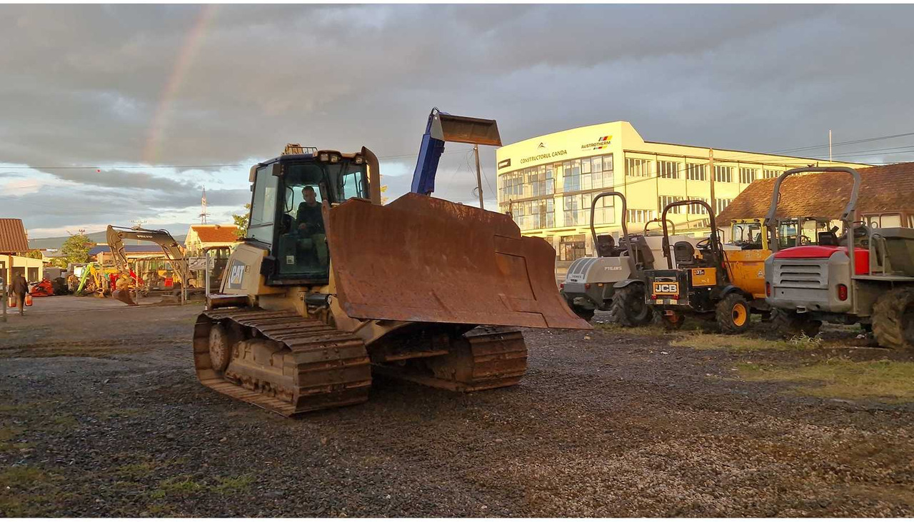 Caterpillar D6K 2 LGP - Buldožer: slika 2 Caterpillar D6K 2 LGP - Buldožer: slika 2