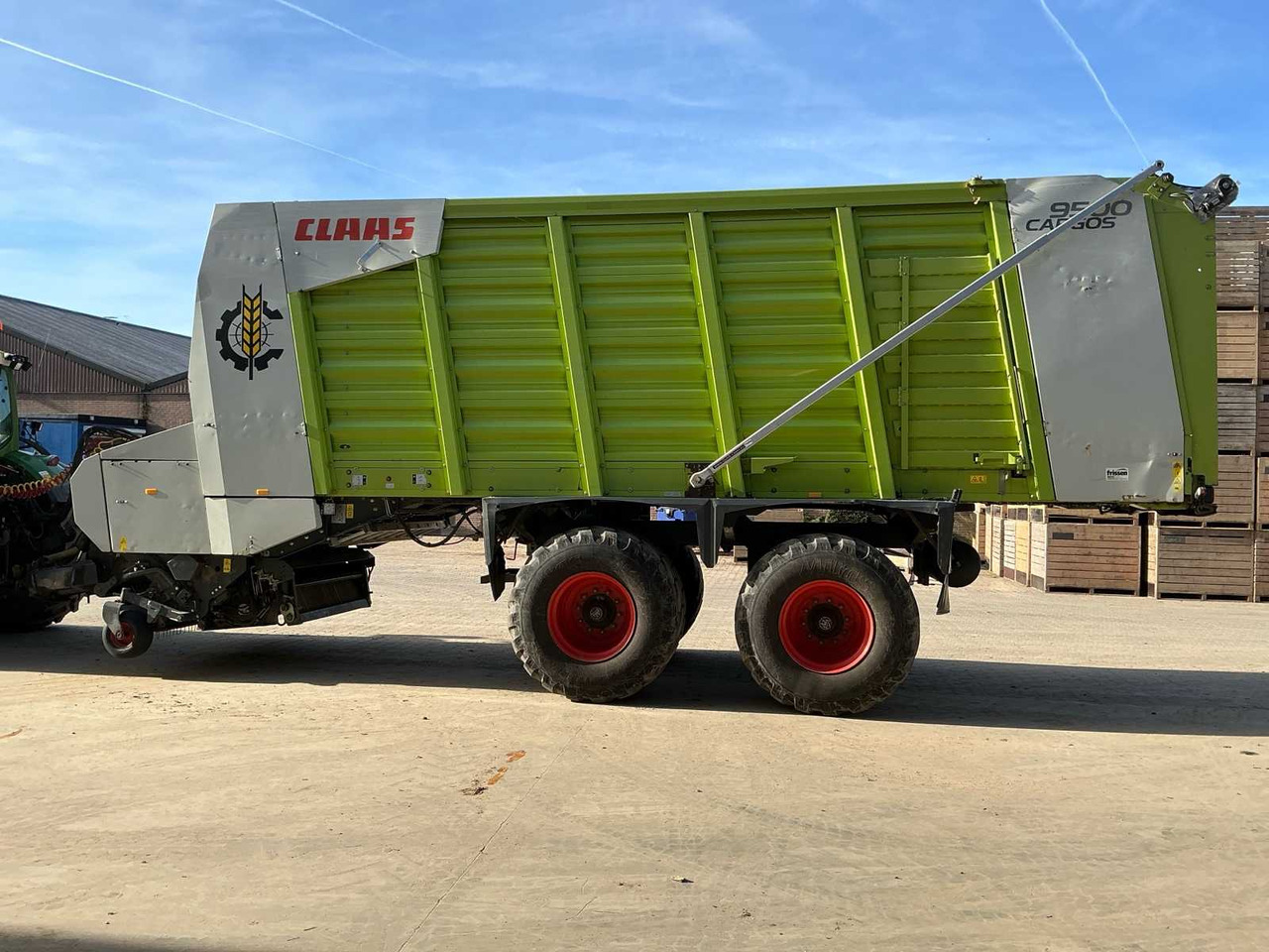 Claas Cargos 9500 - Prikolica sa automatskim punjenjem: slika 3 Claas Cargos 9500 - Prikolica sa automatskim punjenjem: slika 3