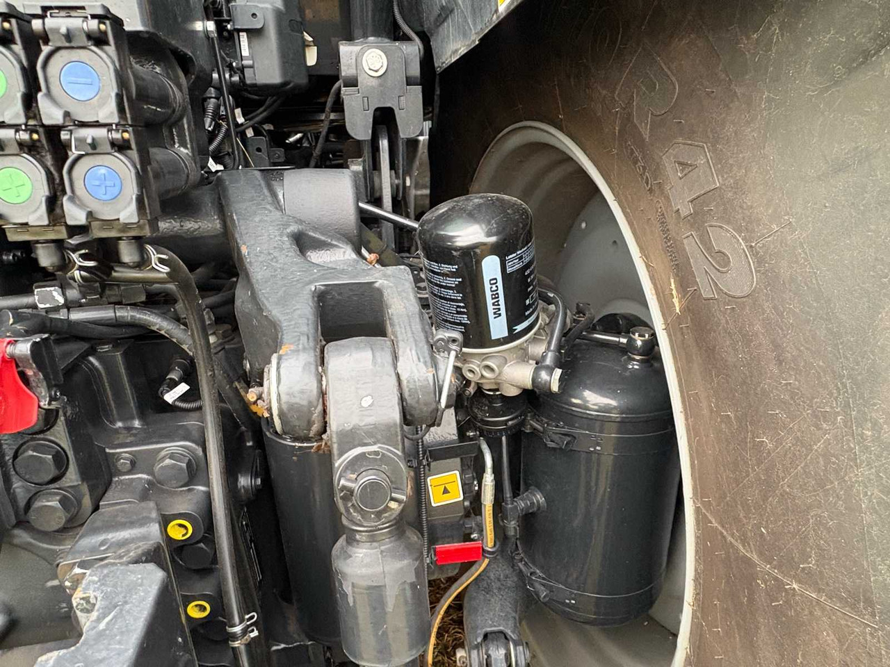 Traktor DEUTZ-FAHR 8280 TTV FARM TRACTOR: slika 12 Traktor DEUTZ-FAHR 8280 TTV FARM TRACTOR: slika 12