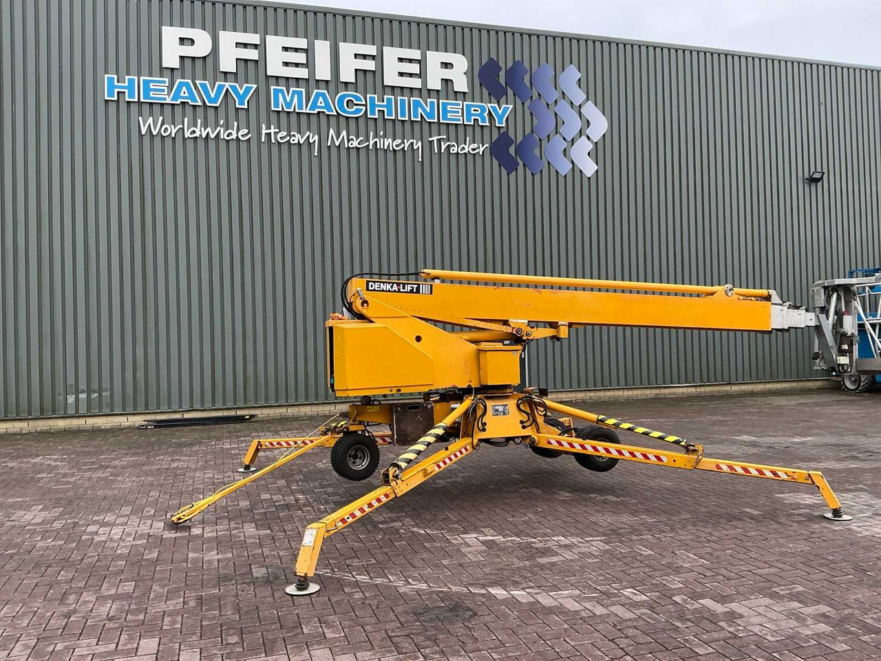 Denkalift DL22N - Vazdušna platforma: slika 1 Denkalift DL22N - Vazdušna platforma: slika 1