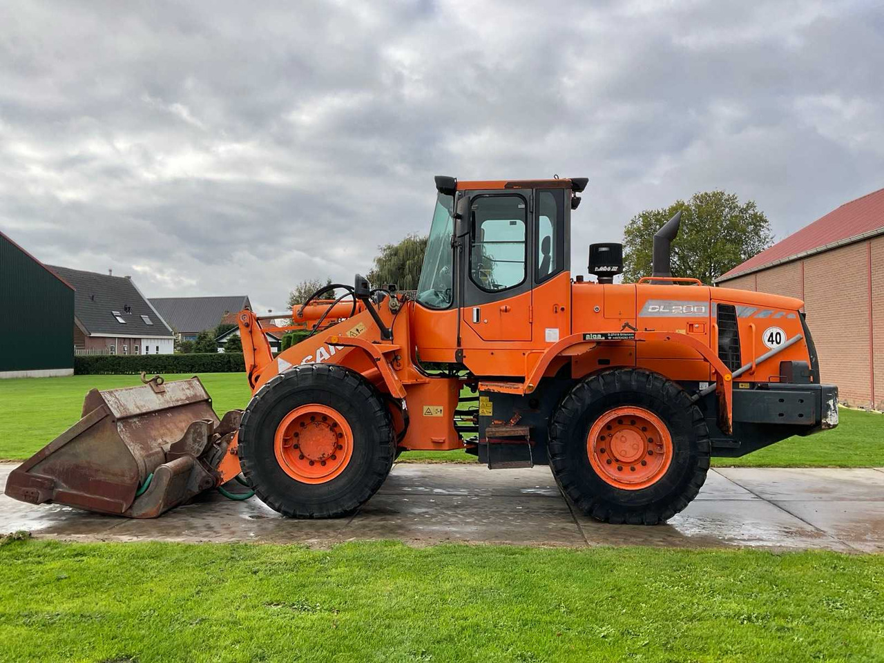 Doosan  - Utovarivač točkaš: slika 2 Doosan  - Utovarivač točkaš: slika 2