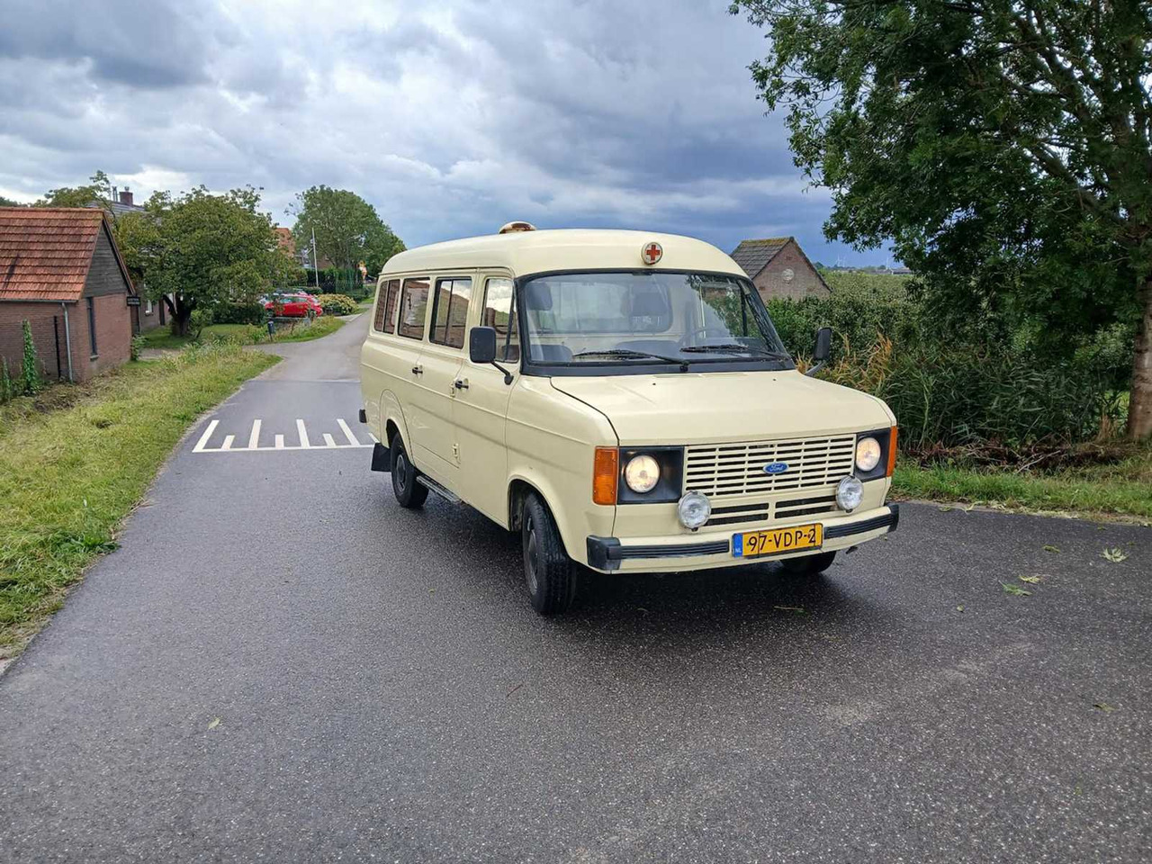 1982 FORD TRANSIT COMMERCIAL VEHICLE - Dostavno vozilo: slika 2 1982 FORD TRANSIT COMMERCIAL VEHICLE - Dostavno vozilo: slika 2
