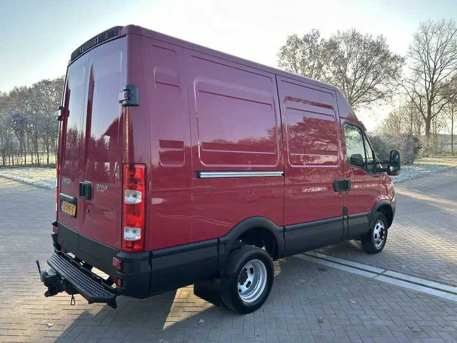 2008 IVECO DAILY 50C18 COMMERCIAL VEHICLE - Dostavno vozilo: slika 5 2008 IVECO DAILY 50C18 COMMERCIAL VEHICLE - Dostavno vozilo: slika 5