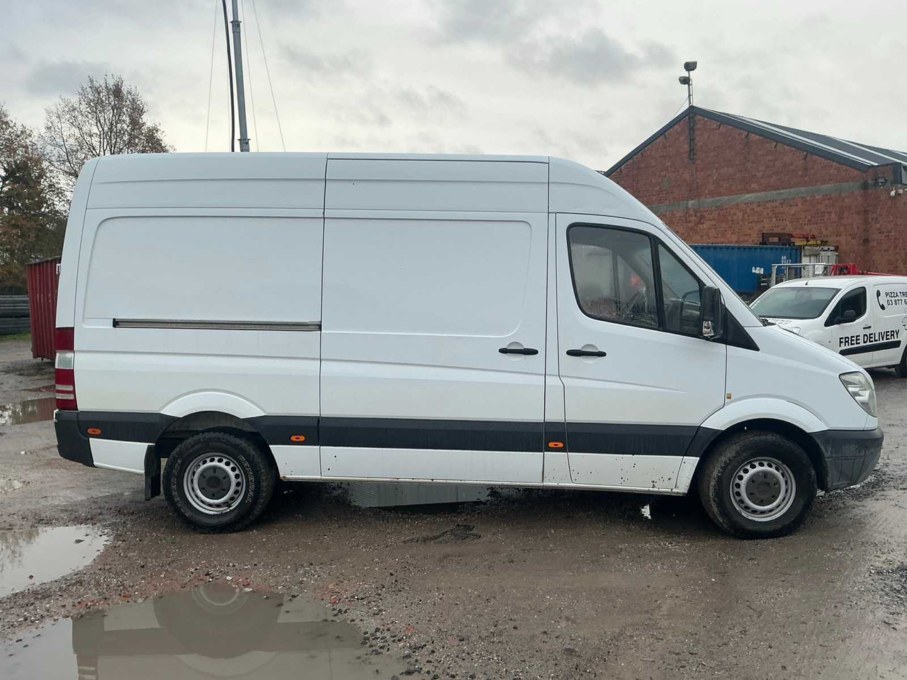 2010 MERCEDES-BENZ 316 CDI SPRINTER COMMERCIAL VEHICLE - Dostavno vozilo: slika 4 2010 MERCEDES-BENZ 316 CDI SPRINTER COMMERCIAL VEHICLE - Dostavno vozilo: slika 4