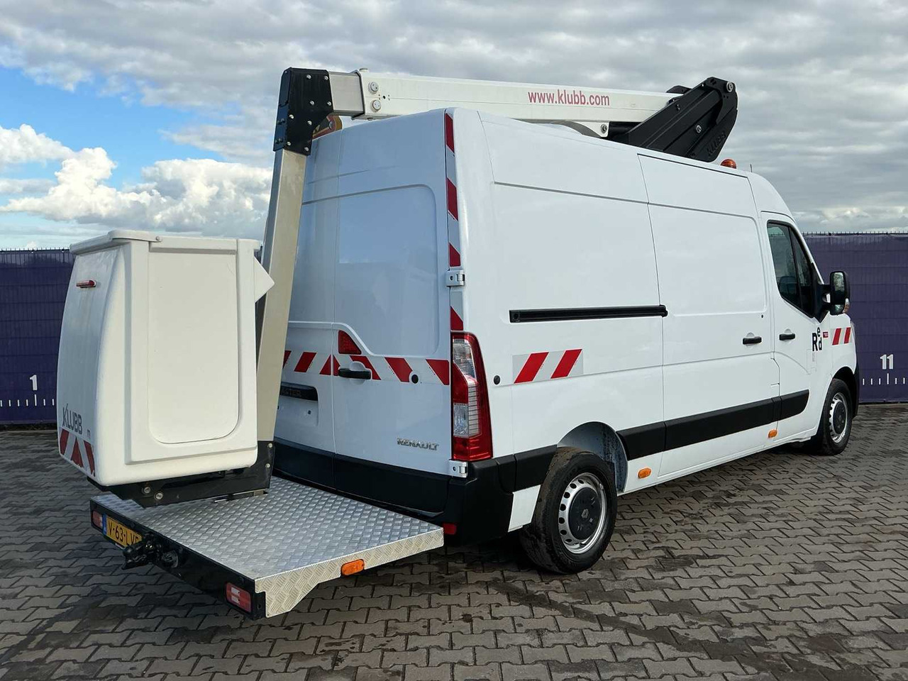 2020 - RENAULT - MASTER - T35 2.3 DCI L2H2 - COMMERCIAL VEHICLE/TRUCK-MOUNTED AERIAL PLATFORM 12.5M - Dostavno vozilo: slika 4 2020 - RENAULT - MASTER - T35 2.3 DCI L2H2 - COMMERCIAL VEHICLE/TRUCK-MOUNTED AERIAL PLATFORM 12.5M - Dostavno vozilo: slika 4