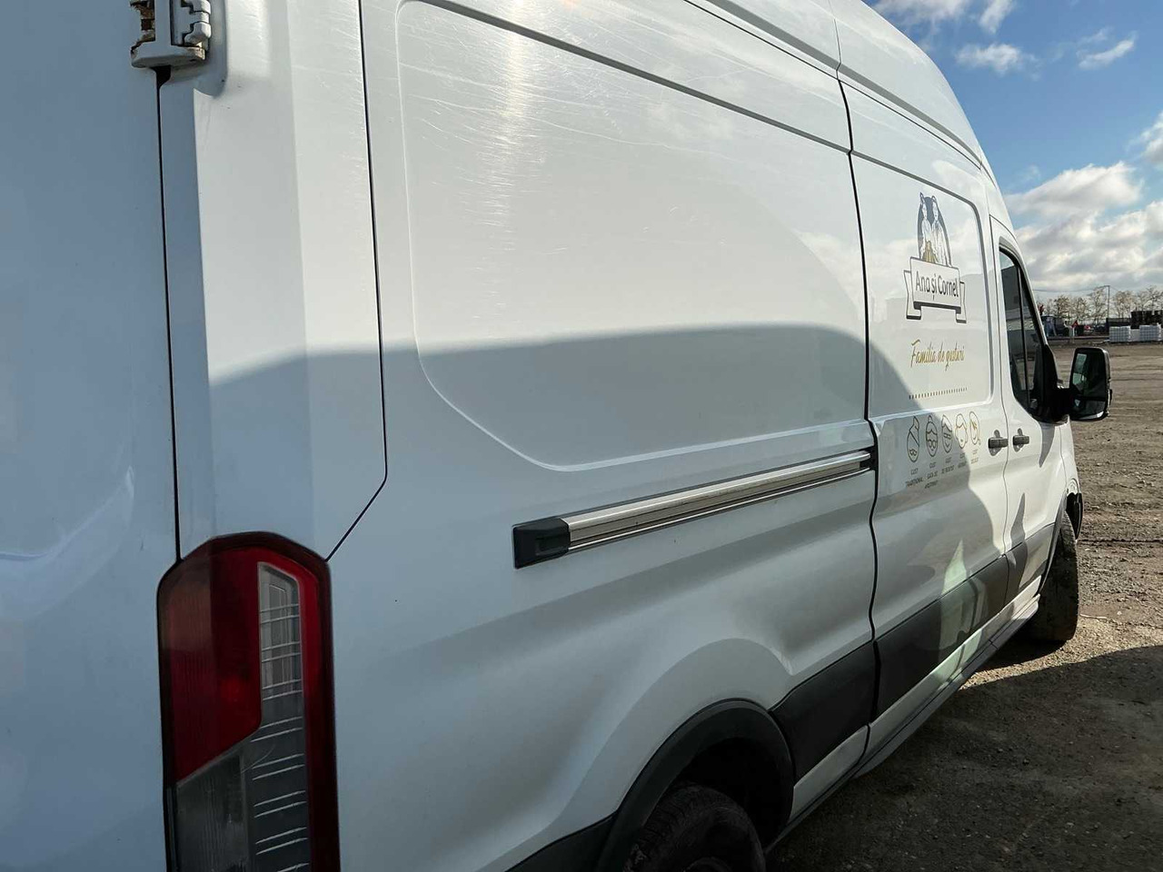 FORD - 2.0 TDCI - TRANSIT - VAN - Dostavno vozilo: slika 4 FORD - 2.0 TDCI - TRANSIT - VAN - Dostavno vozilo: slika 4