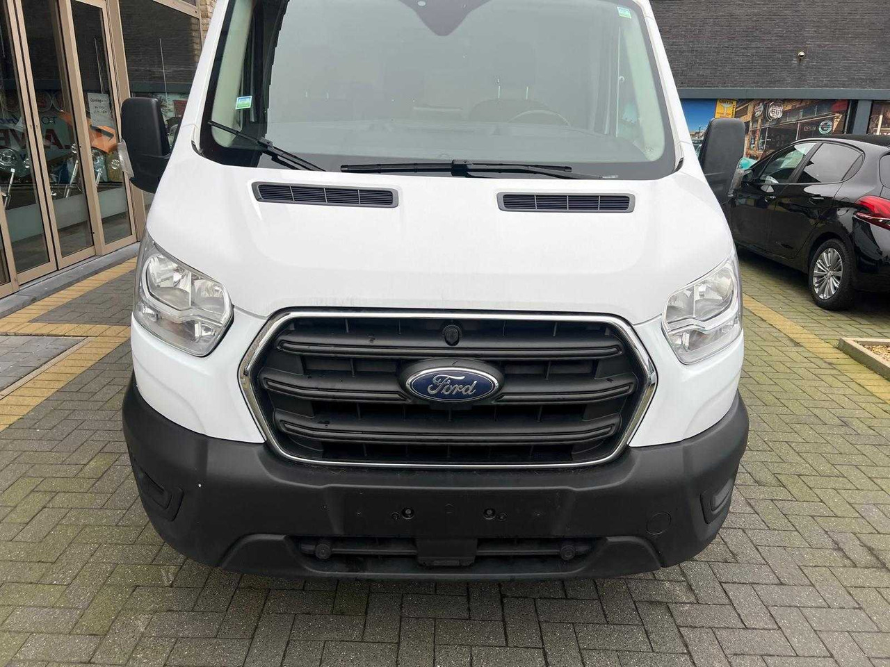 FORD - TRANSIT - FCD - VAN - Dostavno vozilo: slika 5 FORD - TRANSIT - FCD - VAN - Dostavno vozilo: slika 5