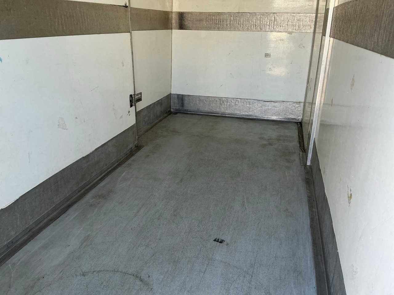 FORD TRANSIT VAN - Dostavno vozilo: slika 4 FORD TRANSIT VAN - Dostavno vozilo: slika 4