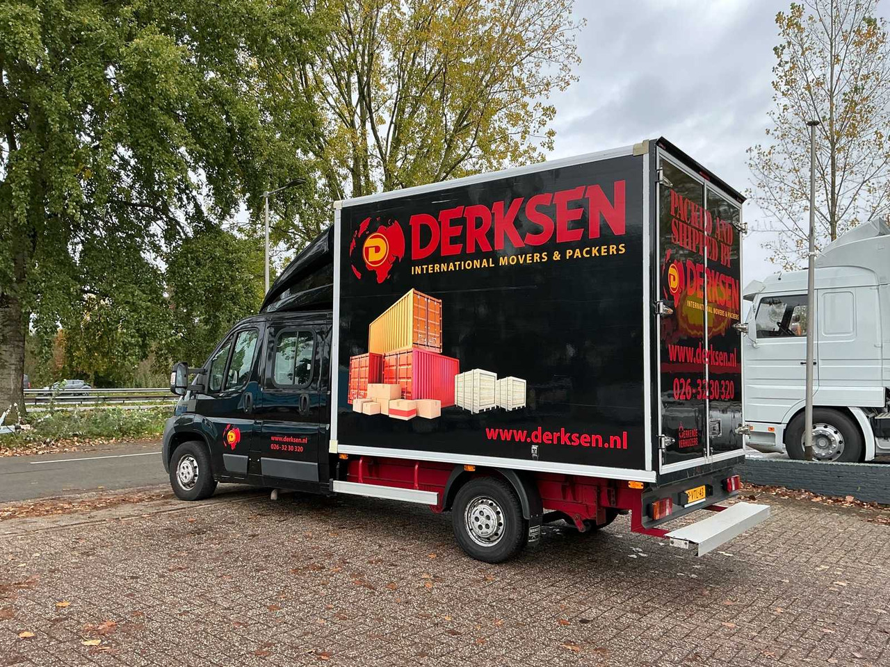 PEUGEOT BOXER 435 2.2 HDI L3H2 DC - Dostavno vozilo: slika 4 PEUGEOT BOXER 435 2.2 HDI L3H2 DC - Dostavno vozilo: slika 4