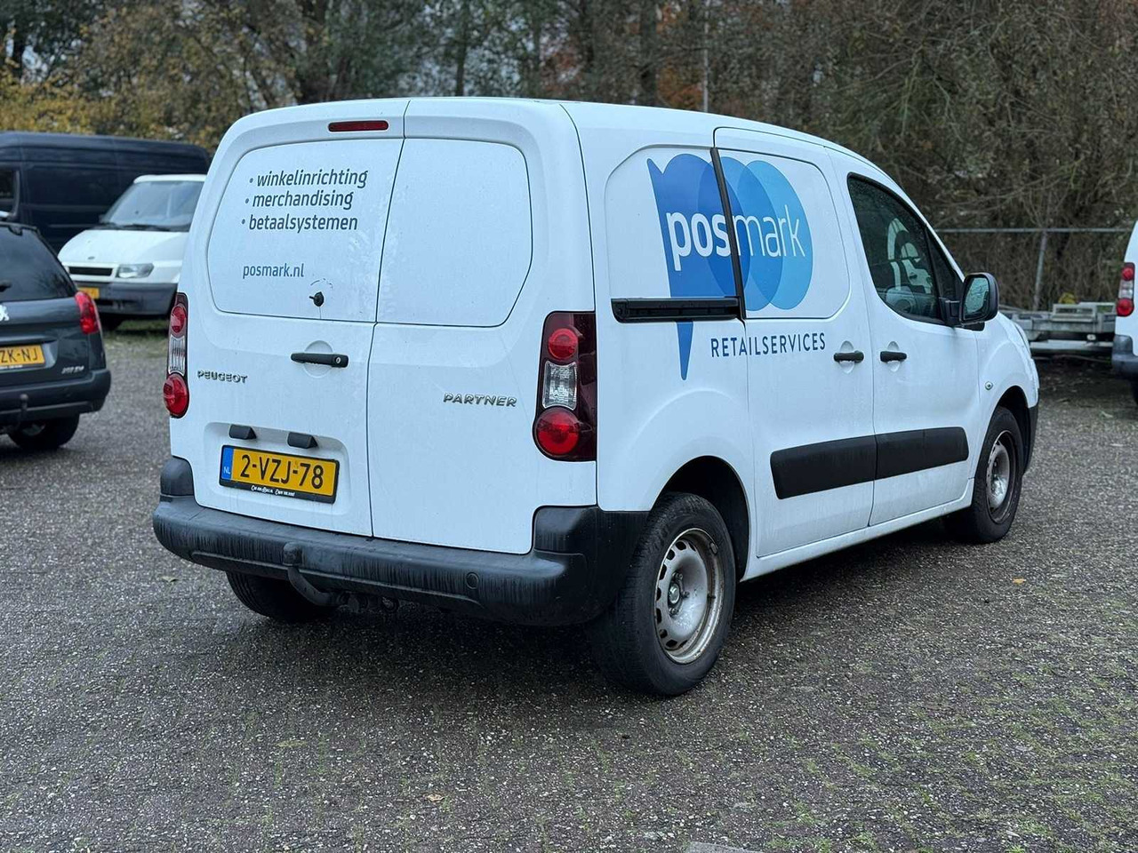 PEUGEOT - PARTNER - 120 1.6 HDI L1XR PR+ - COMMERCIAL VEHICLE - Dostavno vozilo: slika 4 PEUGEOT - PARTNER - 120 1.6 HDI L1XR PR+ - COMMERCIAL VEHICLE - Dostavno vozilo: slika 4