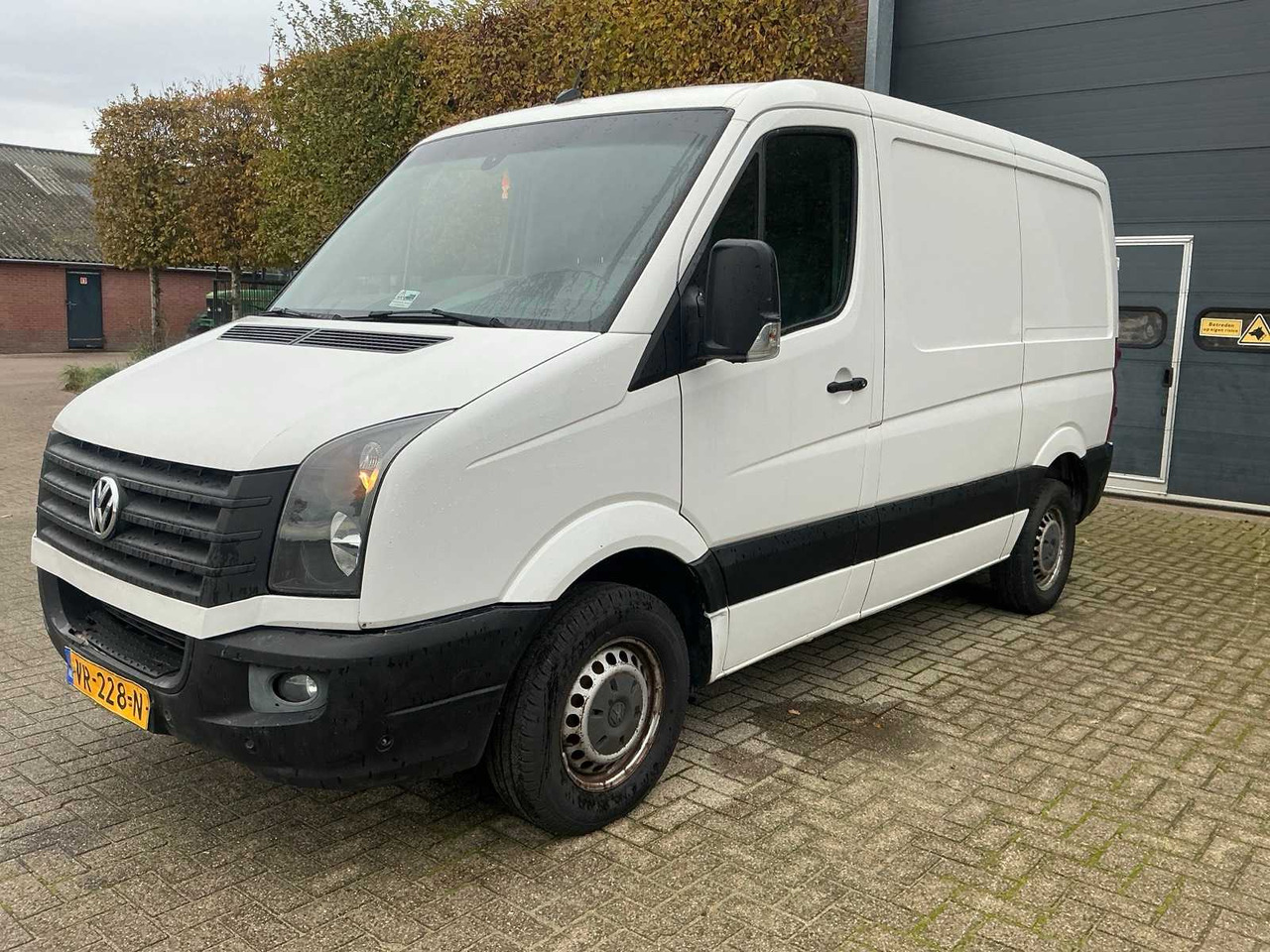 Dostavno vozilo VOLKSWAGEN CRAFTER COMMERCIAL VEHICLE: slika 1