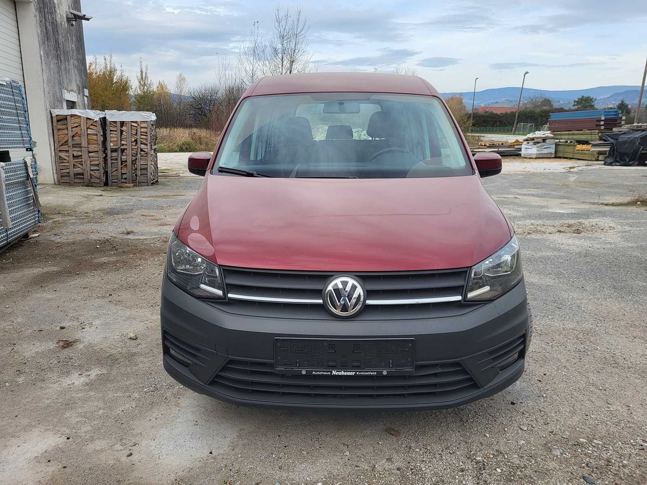 VW - CADDY 2.0 TDI - VAN - Dostavno vozilo: slika 2 VW - CADDY 2.0 TDI - VAN - Dostavno vozilo: slika 2