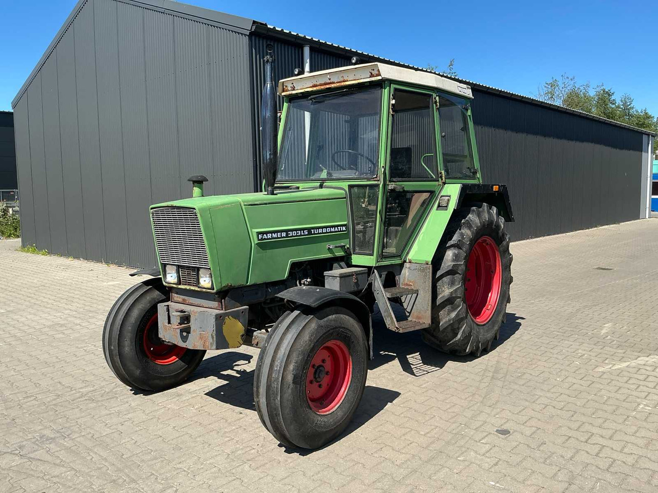 Fendt Farmer 303LS Turbomatic - Traktor: slika 1 Fendt Farmer 303LS Turbomatic - Traktor: slika 1