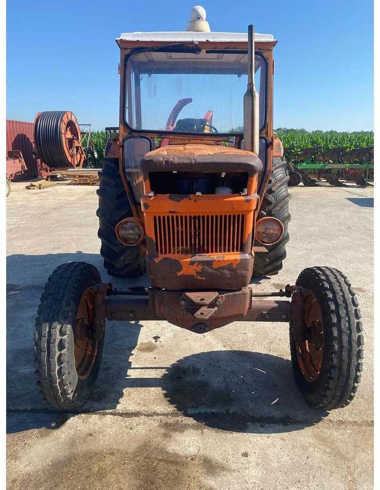 Fiat 750 - Komunalni traktor: slika 2 Fiat 750 - Komunalni traktor: slika 2
