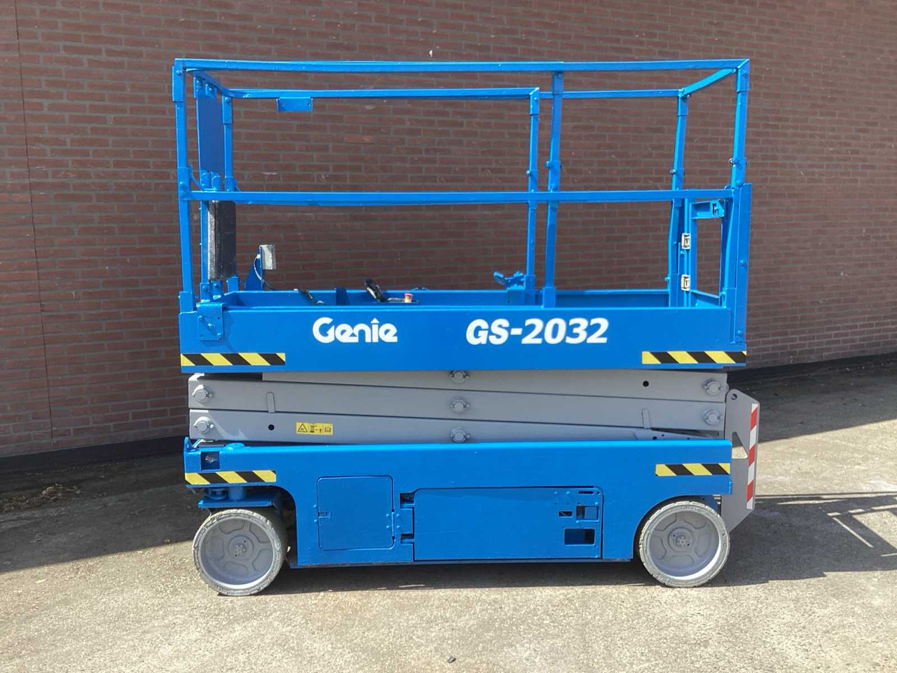 GENIE GS-2032 - Vazdušna platforma: slika 2 GENIE GS-2032 - Vazdušna platforma: slika 2