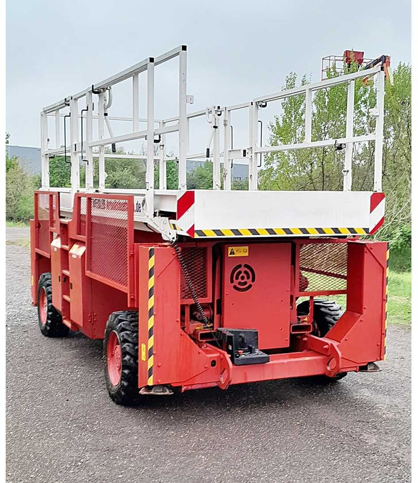 Genie GENIE - GS 3384 - AERIAL WORK PLATFORMS (NO. 28133) - 2007 - Vazdušna platforma: slika 5 Genie GENIE - GS 3384 - AERIAL WORK PLATFORMS (NO. 28133) - 2007 - Vazdušna platforma: slika 5