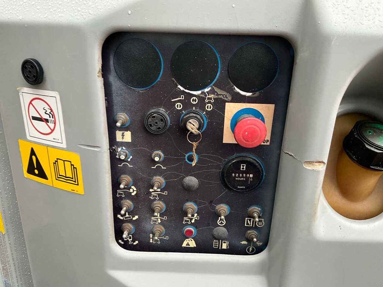 Vazdušna platforma Genie Z-34/22: slika 20 Vazdušna platforma Genie Z-34/22: slika 20