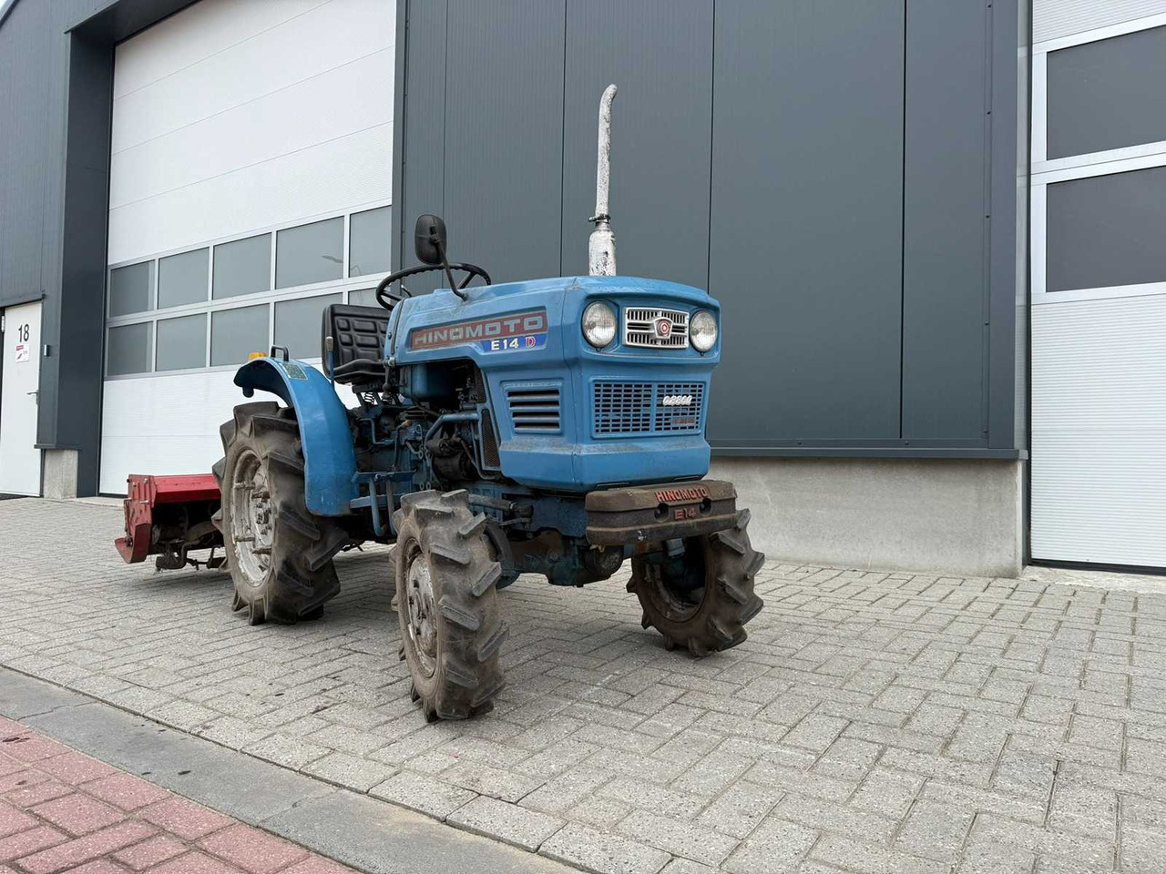 Hinomoto E-14 met Grondfrees - Mali traktor: slika 2 Hinomoto E-14 met Grondfrees - Mali traktor: slika 2