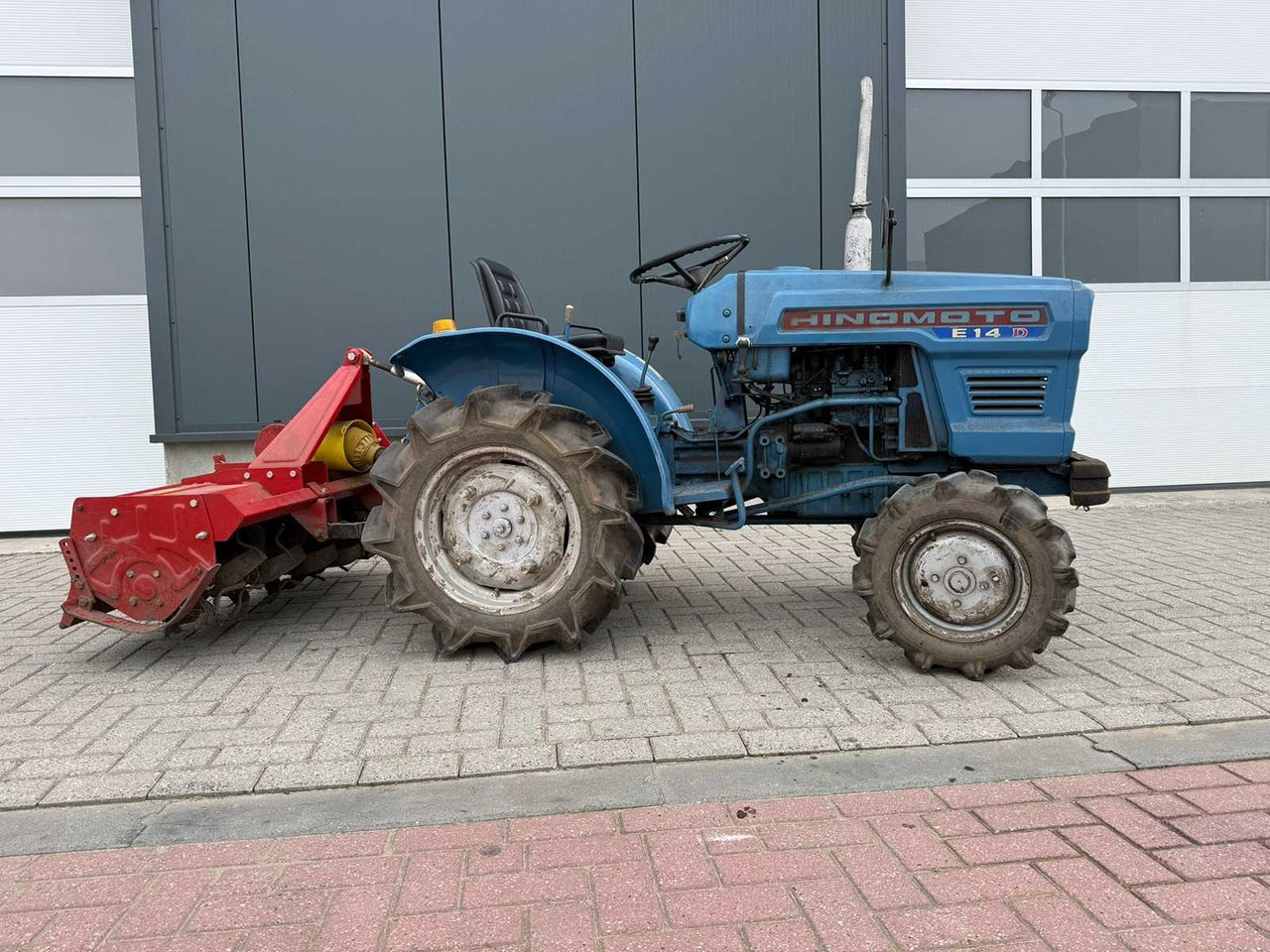 Hinomoto E-14 met Grondfrees - Mali traktor: slika 4 Hinomoto E-14 met Grondfrees - Mali traktor: slika 4