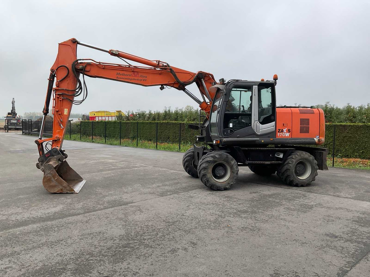 Hitachi ZX-170W-3 - Bager točkaš: slika 3 Hitachi ZX-170W-3 - Bager točkaš: slika 3