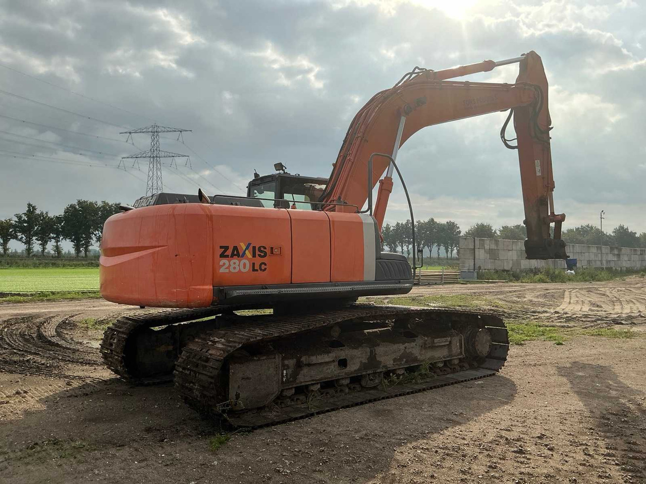 Hitachi ZX280 Lc - Bager guseničar: slika 5 Hitachi ZX280 Lc - Bager guseničar: slika 5