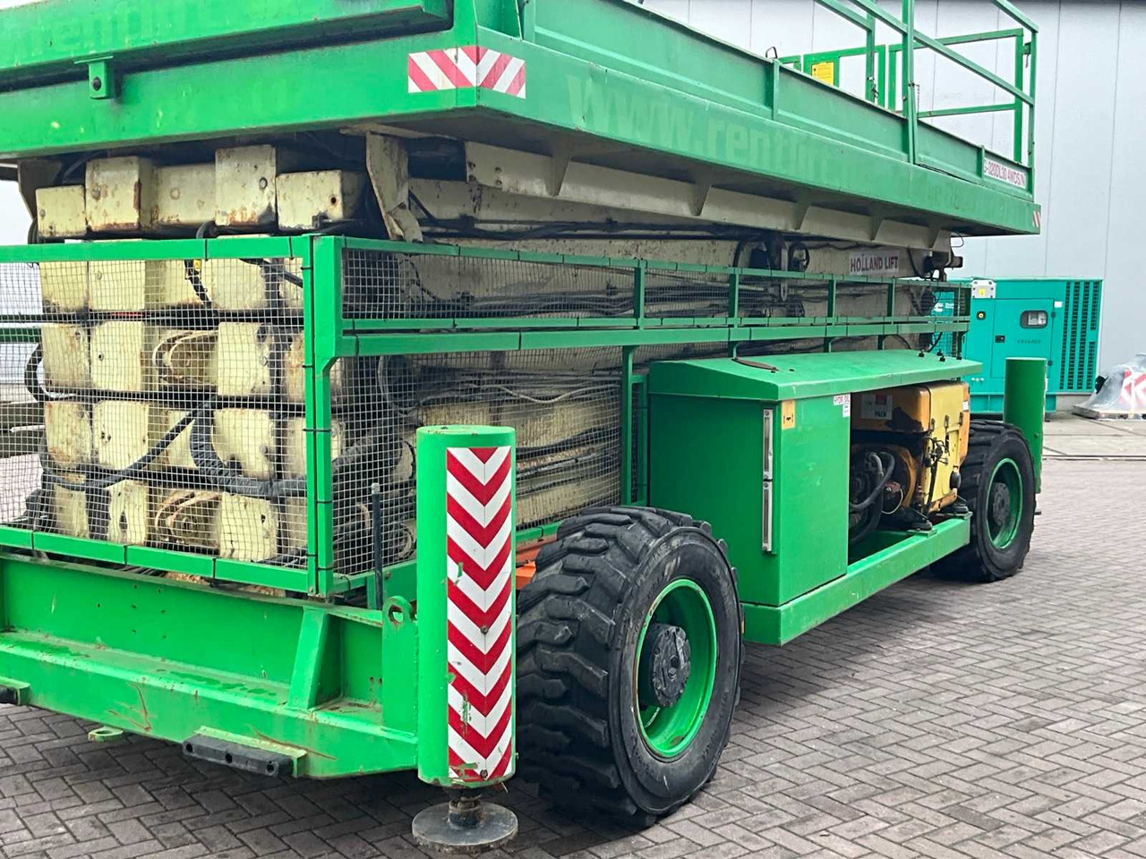 Holand Lift Megastar G-320DL30 4WDDS/N - Vazdušna platforma: slika 5 Holand Lift Megastar G-320DL30 4WDDS/N - Vazdušna platforma: slika 5