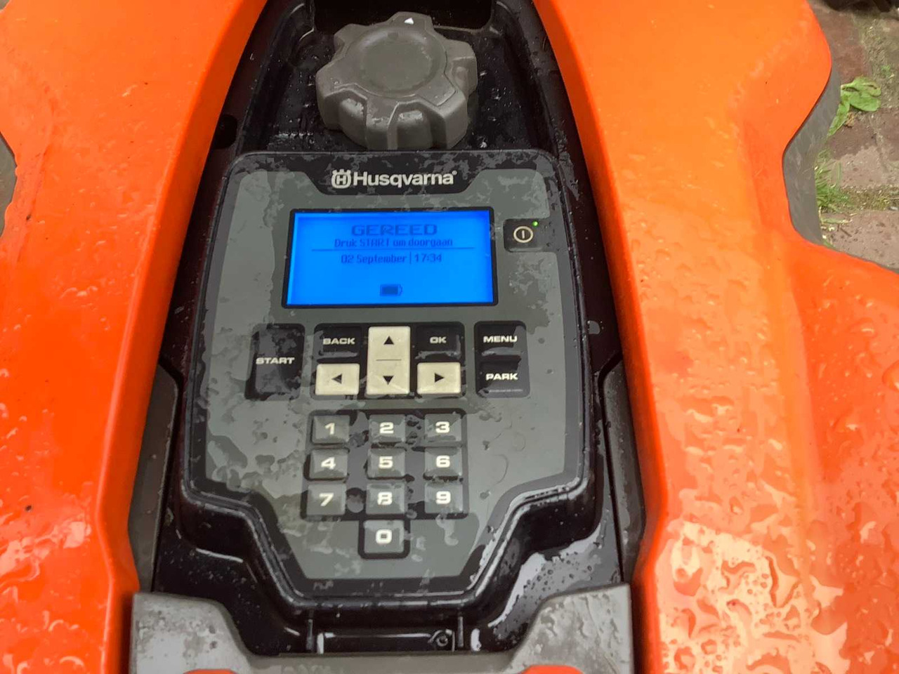 Husqvarna 305 - Baštenska kosačica: slika 4 Husqvarna 305 - Baštenska kosačica: slika 4