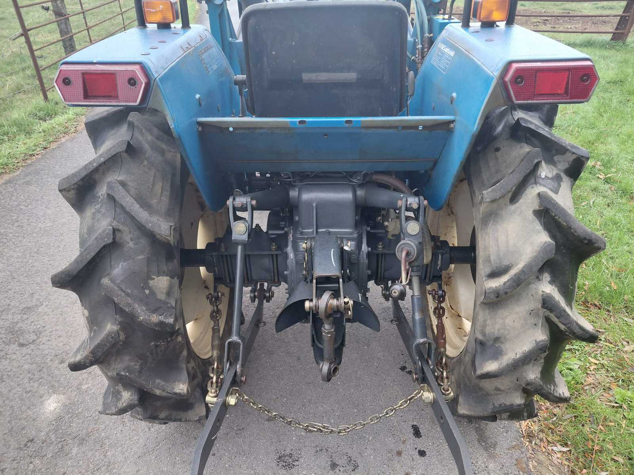 Iseki TL1201 - Mali traktor: slika 4 Iseki TL1201 - Mali traktor: slika 4