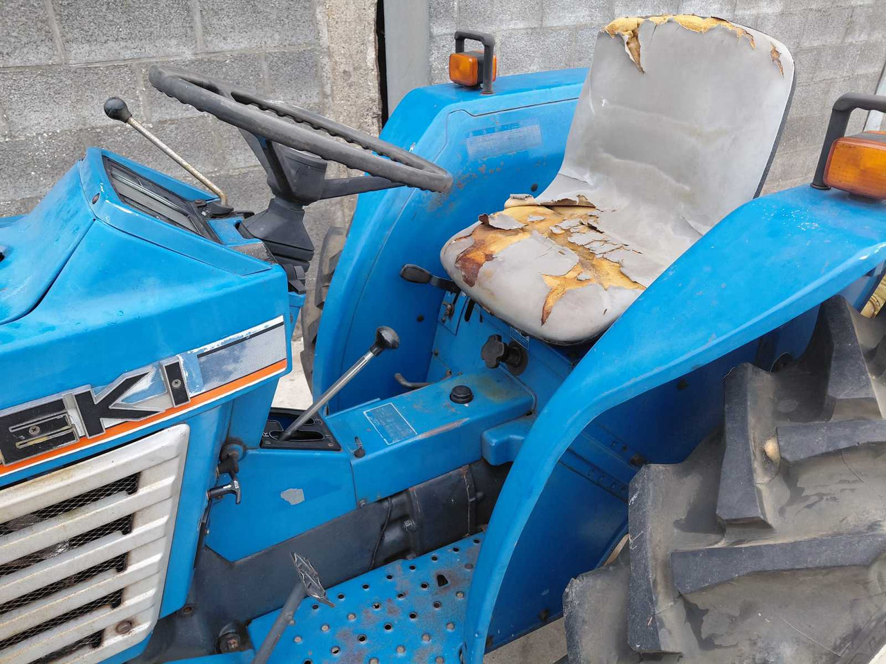 Iseki TL2500 - Mali traktor: slika 5 Iseki TL2500 - Mali traktor: slika 5