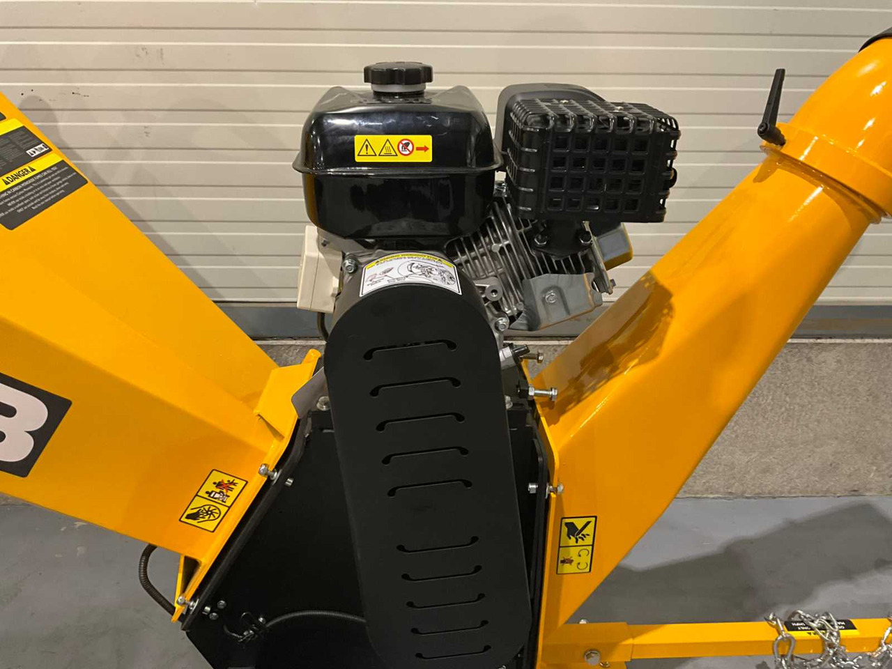 Strugač za drvo JCB CH75100P: slika 12