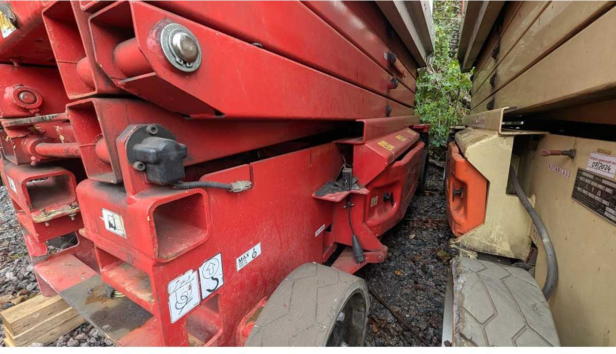 JLG - 2646ES - AERIAL WORK PLATFORMS (NO. 28206) - 2007 - Vazdušna platforma: slika 4 JLG - 2646ES - AERIAL WORK PLATFORMS (NO. 28206) - 2007 - Vazdušna platforma: slika 4