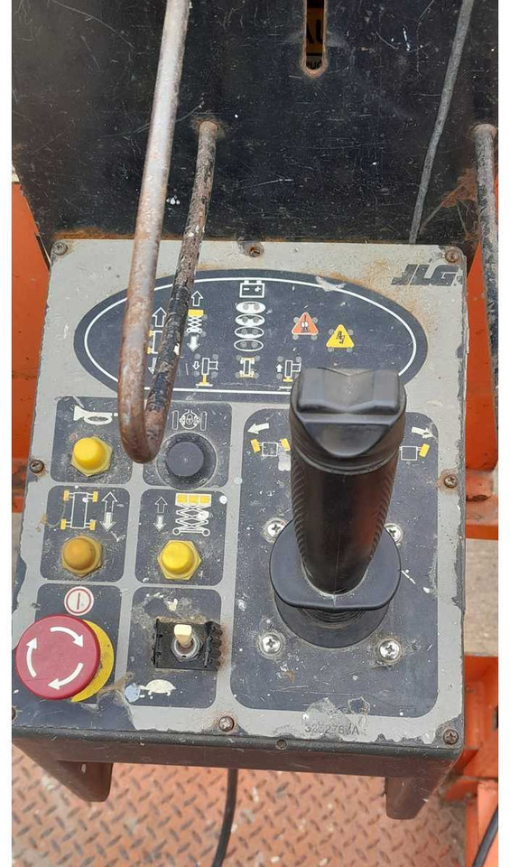 JLG - 3369LE - AERIAL WORK PLATFORMS (NO. 28126) - 2002 - Vazdušna platforma: slika 3 JLG - 3369LE - AERIAL WORK PLATFORMS (NO. 28126) - 2002 - Vazdušna platforma: slika 3