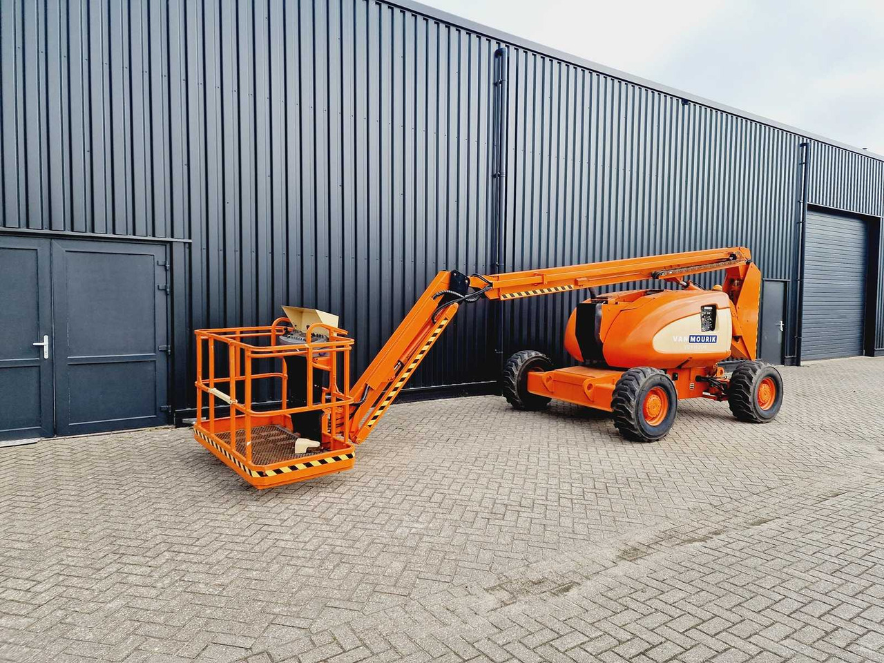 JLG 600 AJ - Vazdušna platforma: slika 1 JLG 600 AJ - Vazdušna platforma: slika 1