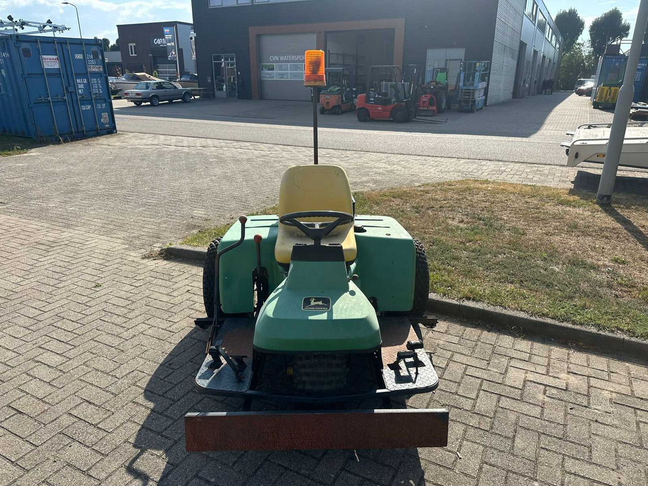 John Deere 1200 a - Baštenska kosačica: slika 3 John Deere 1200 a - Baštenska kosačica: slika 3