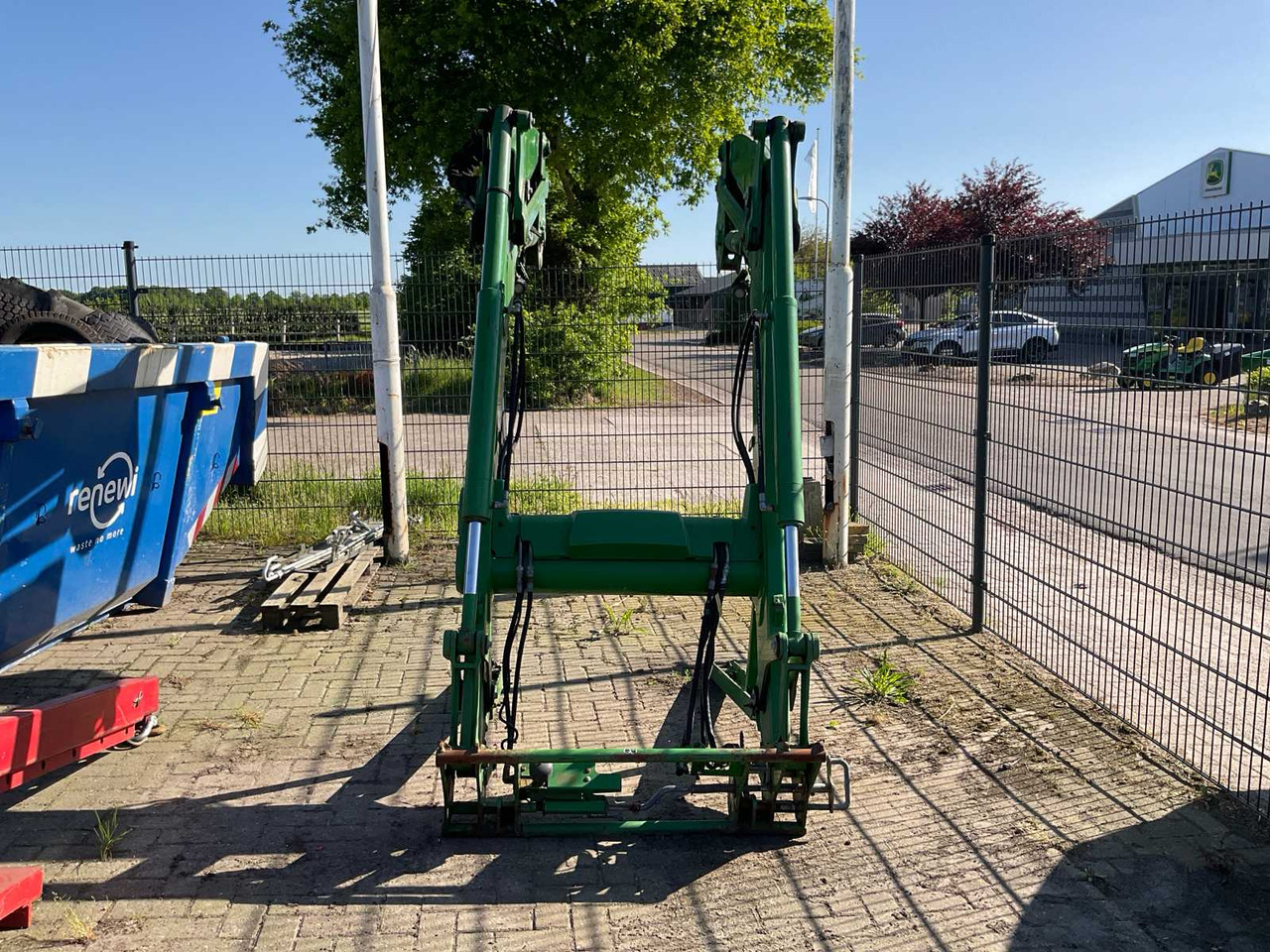 John Deere 683RC - Prednji utovarivač za traktor: slika 2 John Deere 683RC - Prednji utovarivač za traktor: slika 2
