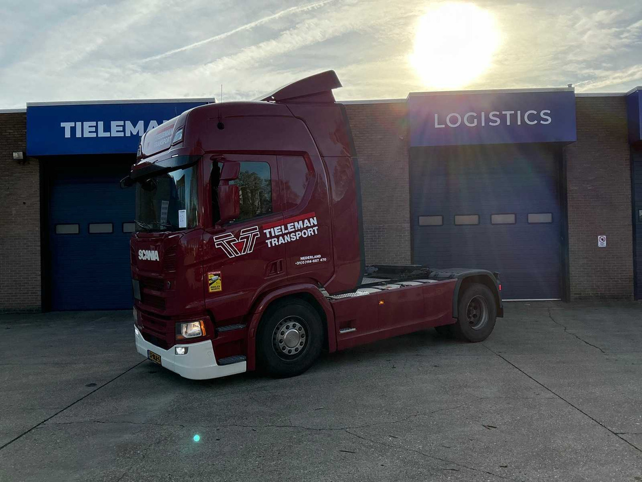 2018 SCANIA R450 SEMI-TRAILER TRACTOR - Kamion: slika 1 2018 SCANIA R450 SEMI-TRAILER TRACTOR - Kamion: slika 1