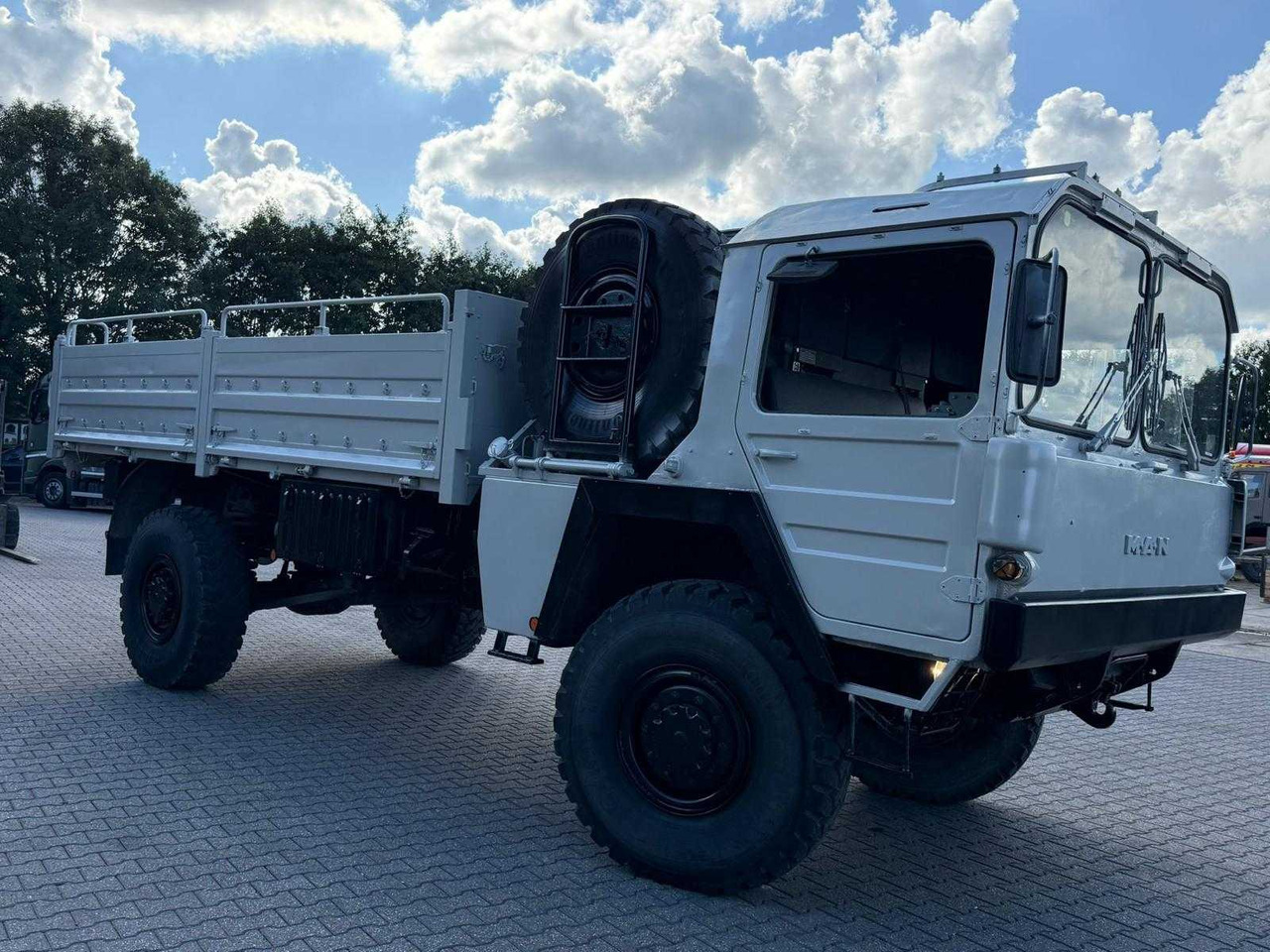 MAN - CAT 1 4X4 V8 - TRUCK - Kamion: slika 4 MAN - CAT 1 4X4 V8 - TRUCK - Kamion: slika 4